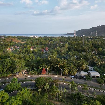 Апартаменты Lamina Repoq Hiils Kuta  Экстерьер фото